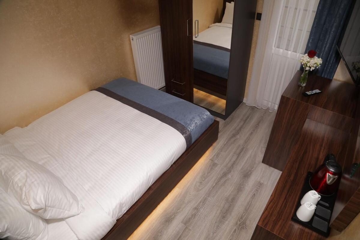 Taksim Heavenist Hotel Istanbul Exteriör bild