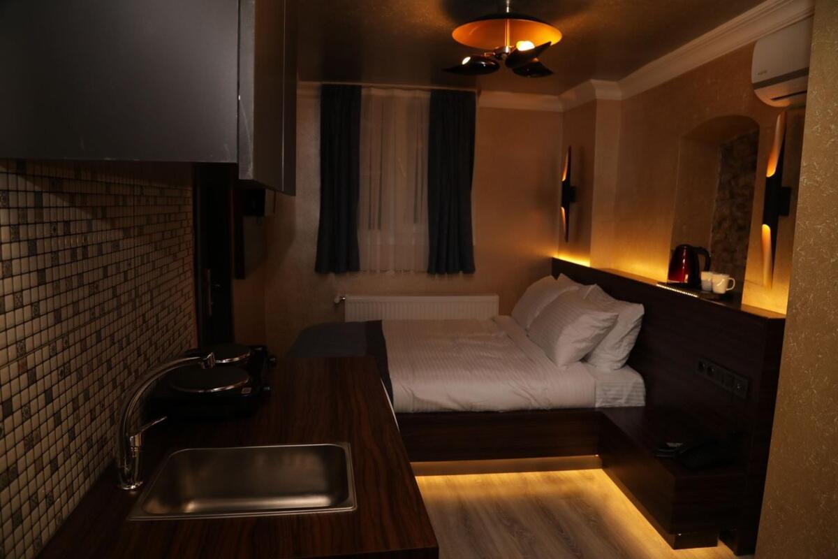 Taksim Heavenist Hotel Istanbul Exteriör bild