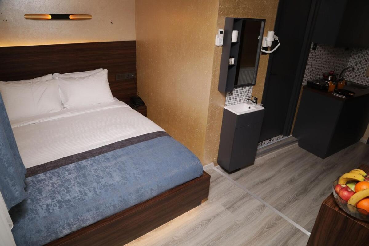 Taksim Heavenist Hotel Istanbul Exteriör bild