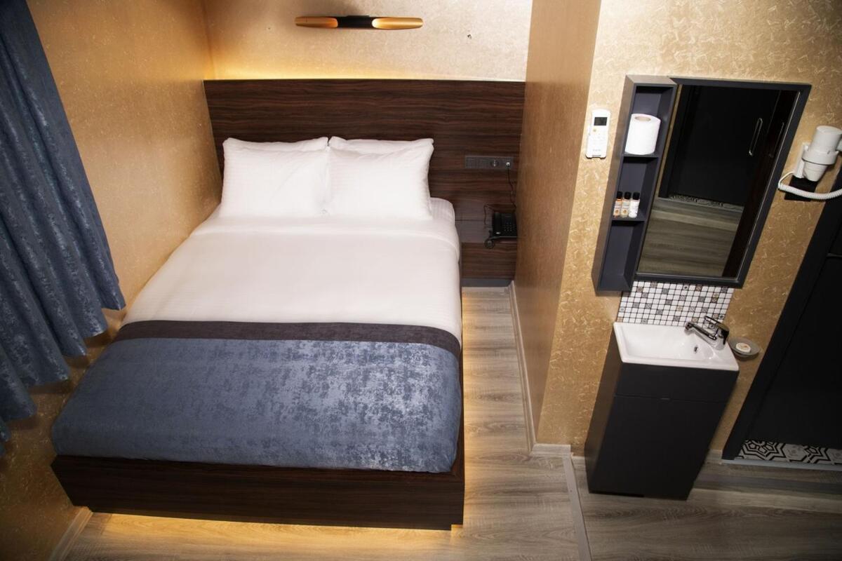 Taksim Heavenist Hotel Istanbul Exteriör bild